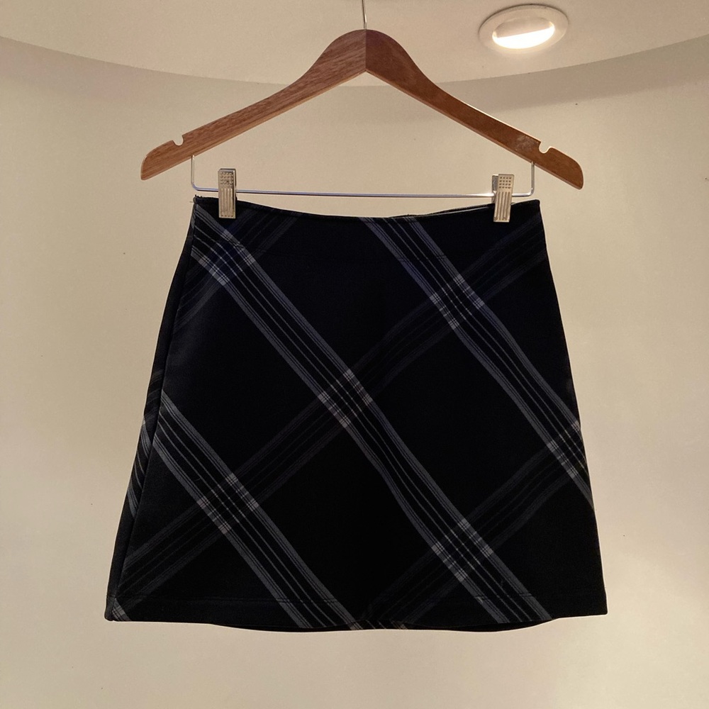 Athleta | Black Plaid Thermal Tech Skirt